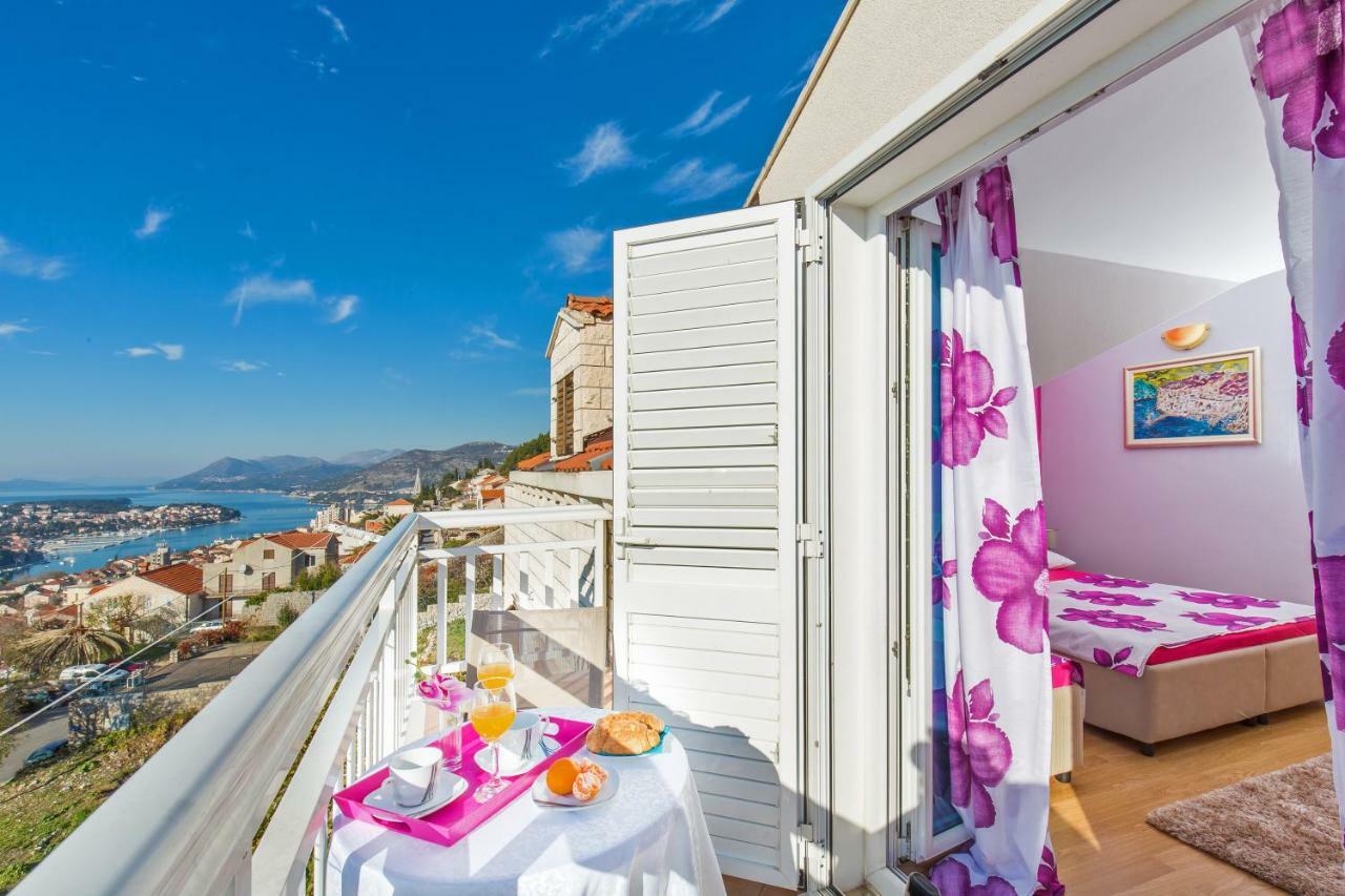 Guest house Inat
